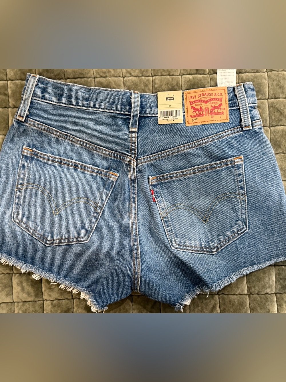 Levi's Light Blue Denim Shorts with Contrast Stitching - Picture 2 of 3
